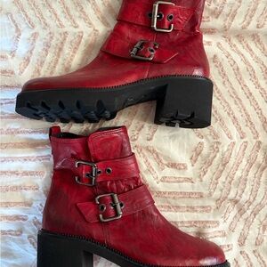 Paul Green Red Leather Ankle Boots with Buckles